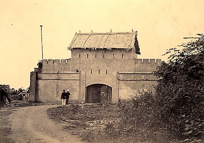 Đồn lính Pháp ở thành cổ Hà Nội